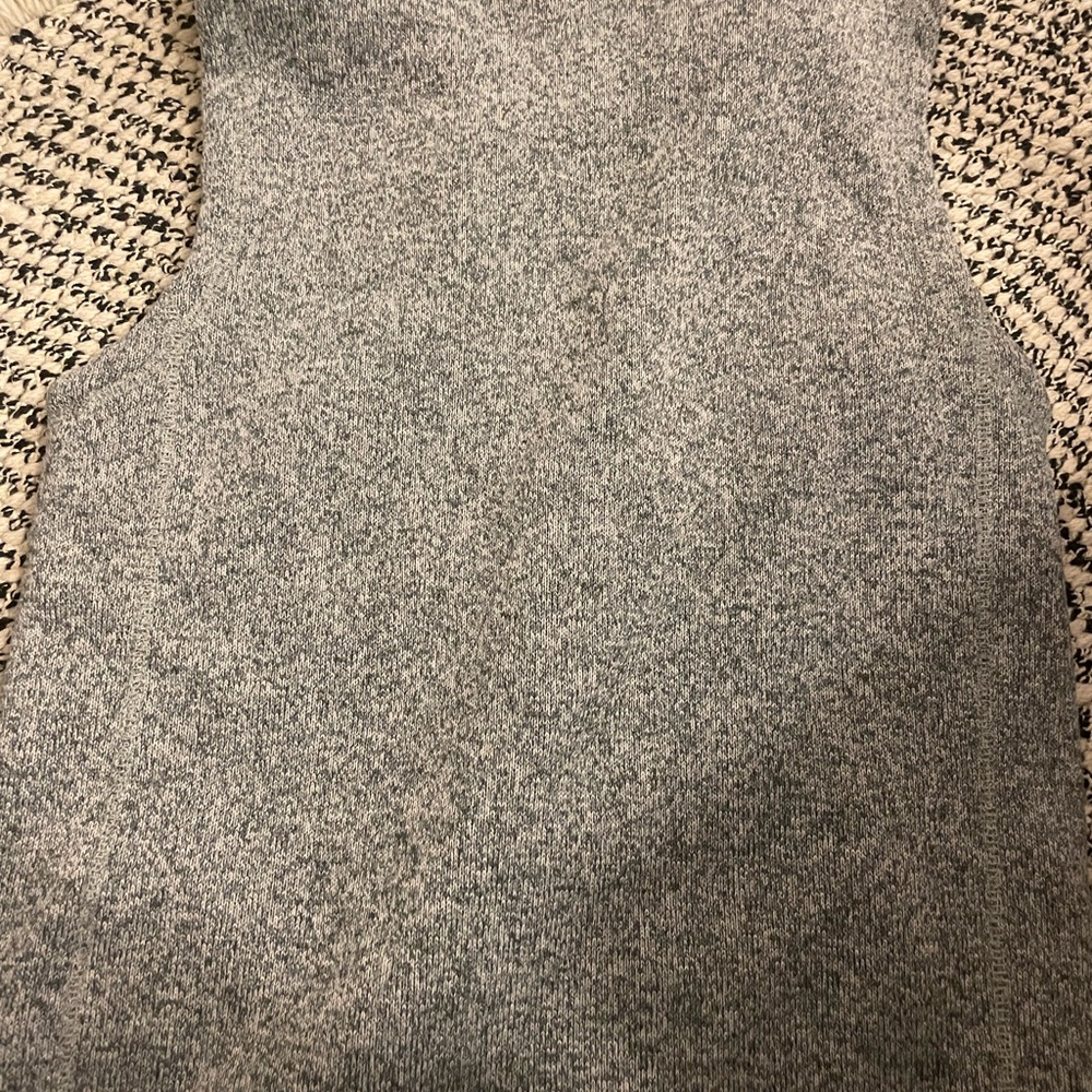 Patagonia Heather Gray Zip-Up Vest - Picture 4 of 4